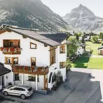 Panorama In By Interhome *